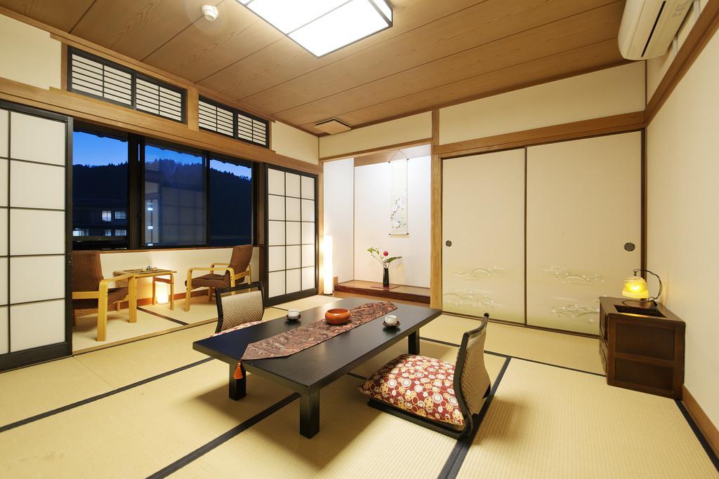 מלון Shin'onsen Kotobukiso מראה חיצוני תמונה