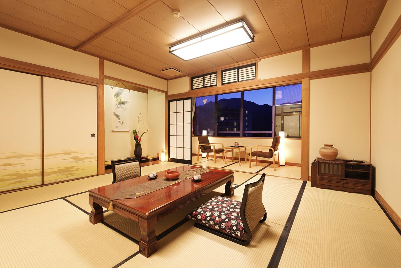 מלון Shin'onsen Kotobukiso מראה חיצוני תמונה